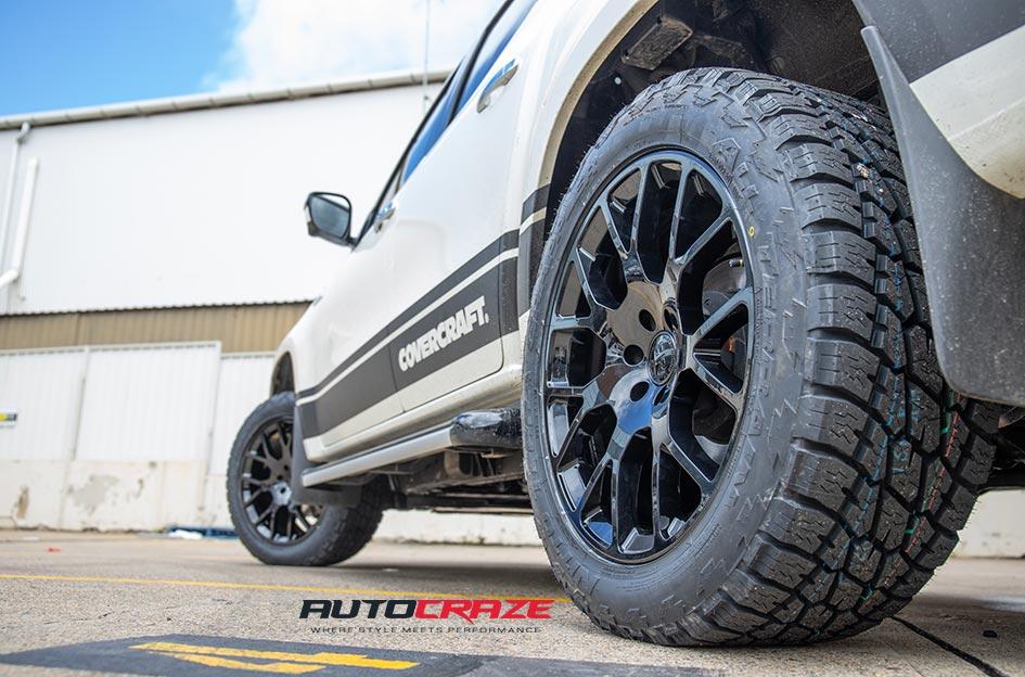 MERCEDES X CLASS KUNENE GLOSS BLACK